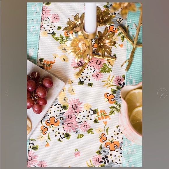 NWT Matilda Jane Feathered Friends Table Runner - Picture 4 of 6